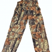 Costum camuflaj